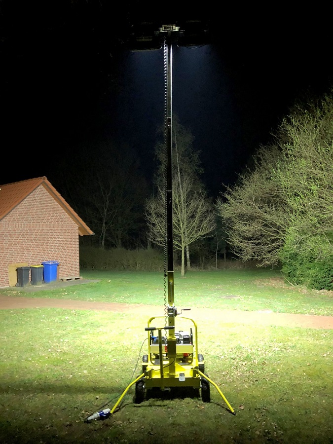 Mobilní osvětlovací věž, světelná věž LT800-LED, 800 W LED, 12500 lumenů, 4 x 200 W, 2500 m2, HYUNDAI