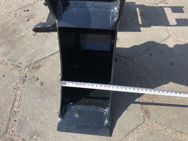 Úzká podkopová lžíce , 13 cm šíře , pro bagry HEUSCHRECKE, SPRINGER a SPRINGER-E , Elgo Plus