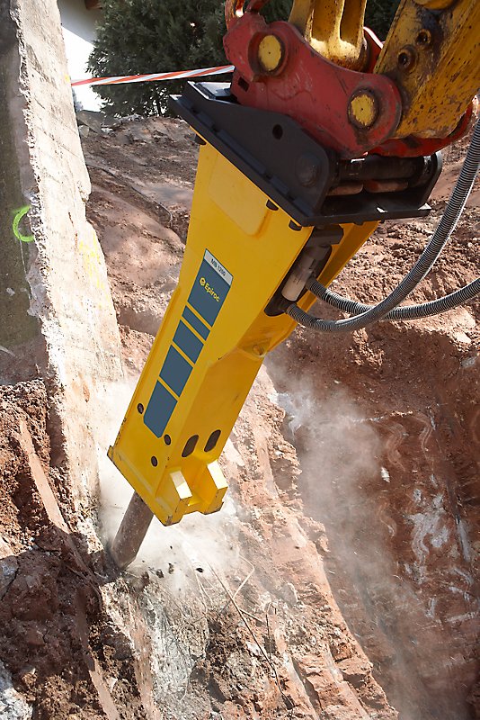 Hydraulické demoliční , bourací kladivo Epiroc / Atlas Copco MB 1200