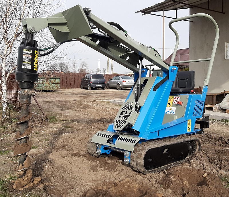 Hydraulická vrtací souprava DIGGA s jedním vrtákem pro čelní nakladače a minibagry MiniSM EU