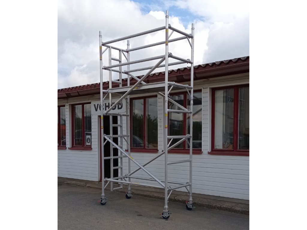 Profesionální hliníkové lešení o pracovní výšce 4,7 m, půdorys lešení 0,85 x 1,8 m Transform Tower