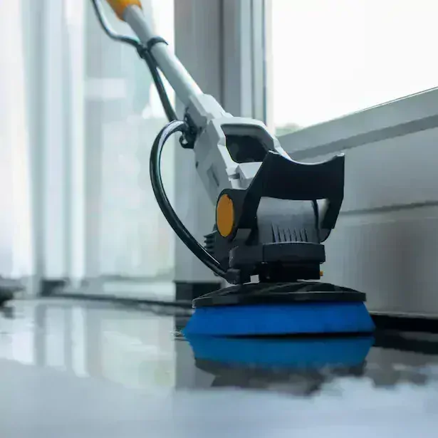 AKU bezdrátový rotační čistící kartáč TWIN BRUSH na všechny druhy povrchů, rotační kartáč na čištění solárních panelů a bazénů, 18V Li-Ion, bez baterie a nabíječky, bateriová platforma MAXXPACK BATAVIA