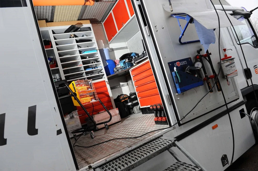 Elektrické infračervené topidlo s max. výkonem 3 kW, napětí 230V, HALL 3000 MASTER