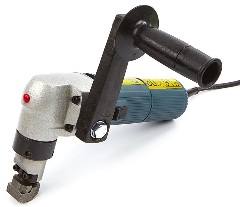 Prostřihovač plechu 625 W, 4 mm, dvě střihací hlavy, model 1-A