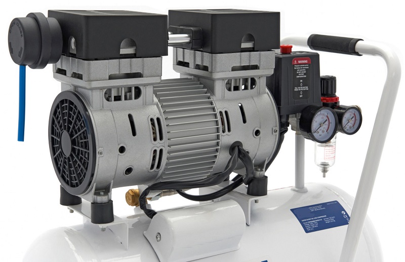 Tichý bezolejový kompresor "SILENT" 24 l , 2-válcový , 8 bar , 750 W 53-60 dB(A)