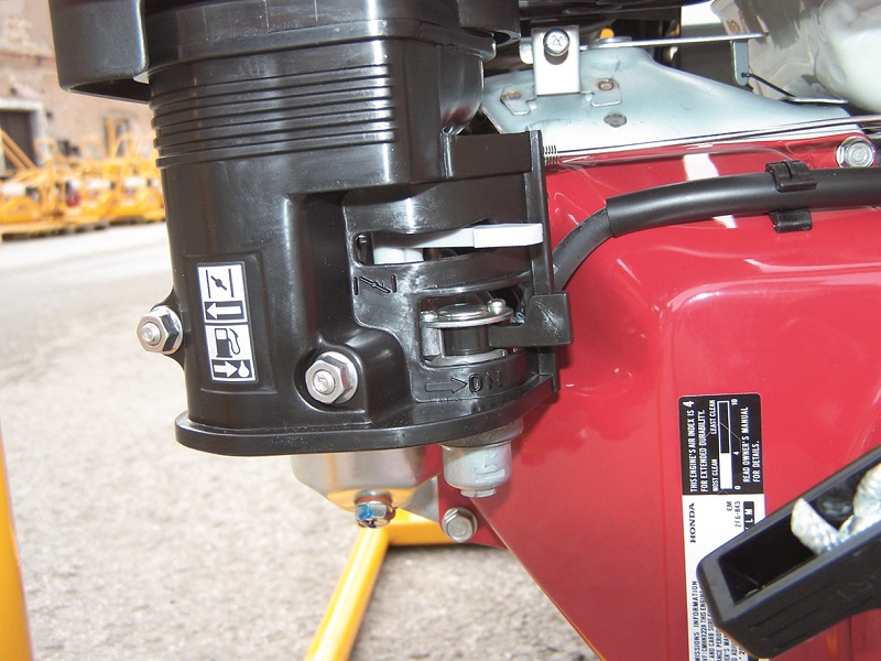 Jednofázová benzínová elektrocentrála, generátor, motor HONDA, 2,2 kVA, TR-2,2 NTC