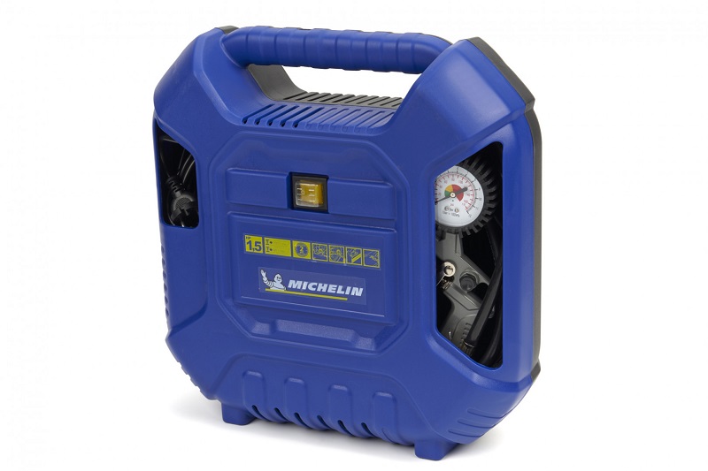 Mobilní, bezolejový kompresor s příslušenstvím, 8 barů, 1,1 kW, 160 l/min. MICHELIN MB1