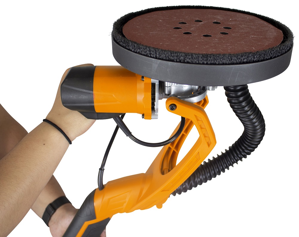 Bruska na podlahy, stěny, stropy, na sádrokarton, omítky a další materiály a povrchy, 710 W, 225 mm s náhradní výměnou trojúhelníkovou hlavou FPG7202P FEIDER