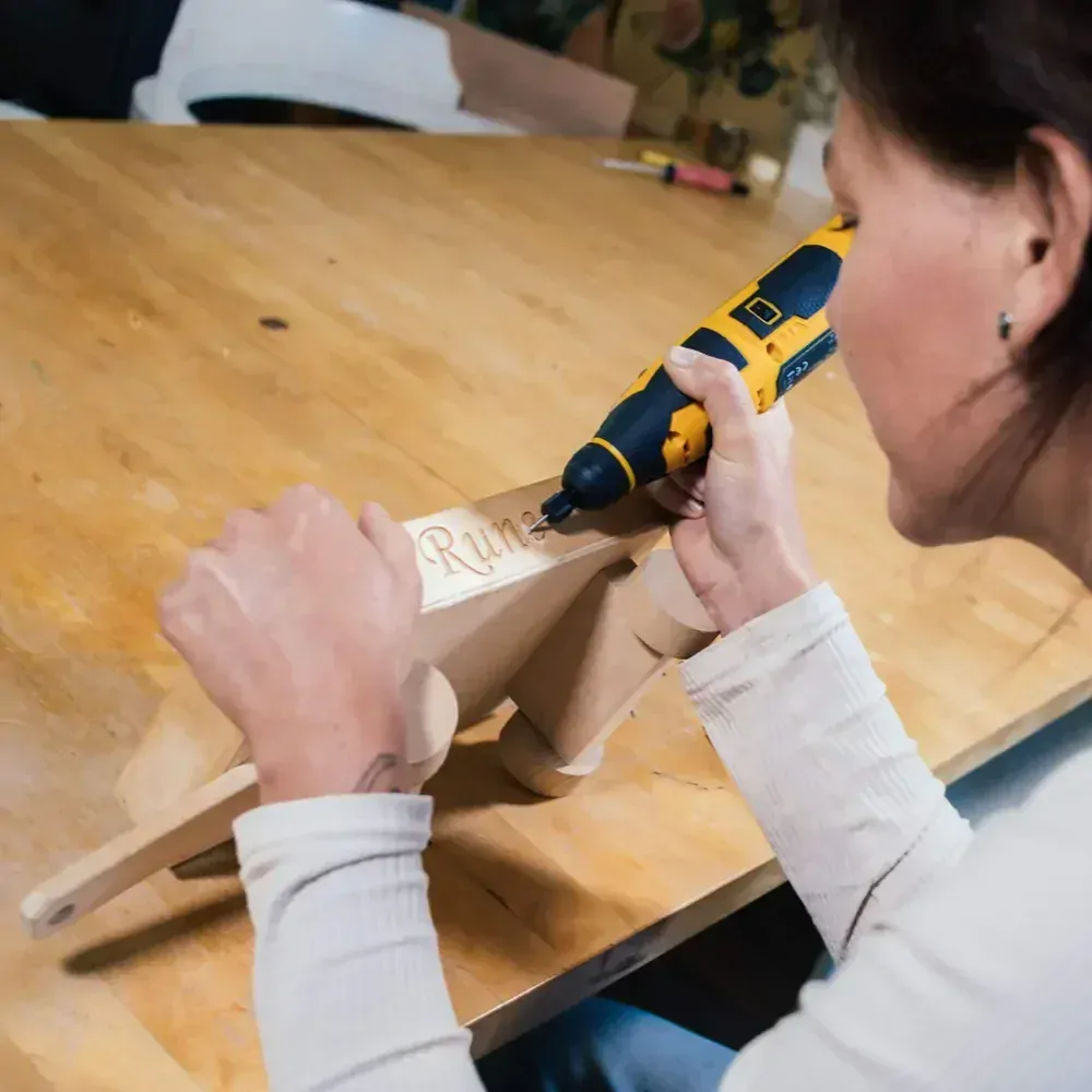 Aku bezdrátový multifunkční rotační nástroj Combitool, vrtačka, frézka, leštička a bruska nejen pro kutily, 12V Li-Ion, bez baterie a nabíječky, FIXXPACK BATAVIA
