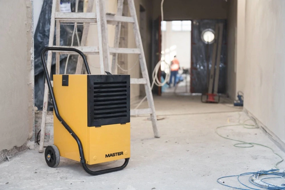 Profesionální odvlhčovač, vysoušeč vzduchu, sběrač vlhkosti 47,2 l za 24 hodin, 900 W, DH 752 P MASTER