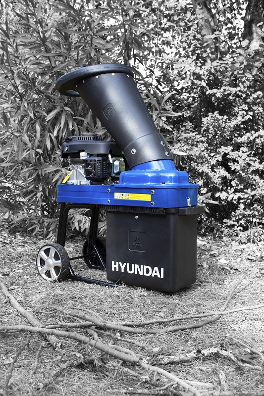 Štěpkovač, drtič větví, benzínový motorový drtič, 3,1 kW, do průměru max. 4,4 cm, HBT75-3 HYUNDAI