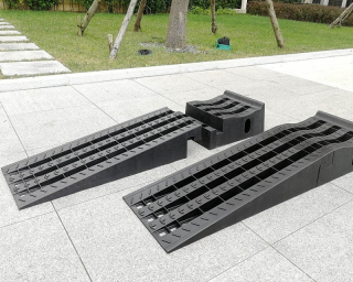 Nájezdy, nájezdové rampy, vyšší, oddělitelné, 1 pár, nosnost až 5.000 kg, TS295DT
