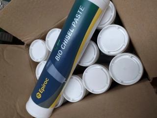 Mazivo, vazelína pro hydraulická demoliční kladiva 400 g, BIO Chisel Paste, Epiroc / Atlas Copco