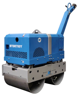 Vedený vibrační válec 820 kg, dieslový motor YANMAR, 48 - 62 Hz, BTDR700Y BETON TROWEL