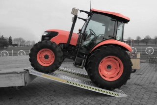 Hliníkové nájezdy, 1 pár, délka 3,5 m, výška profilu 175 mm, nosnost 14.400 kg, LOTUS